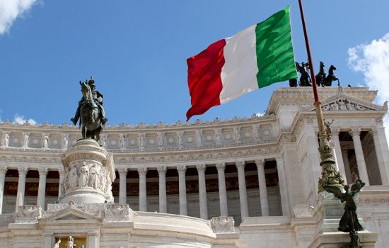 ITALIA: L’ECONOMIA NON CRESCE QUANTO LA SPESA E IL DEBITO PUBBLICO