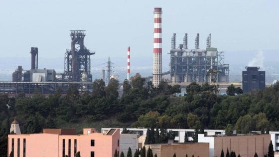 L’INDUSTRIA DELL’ACCIAIO IN EUROPA E LO SCANDALO MITTAL