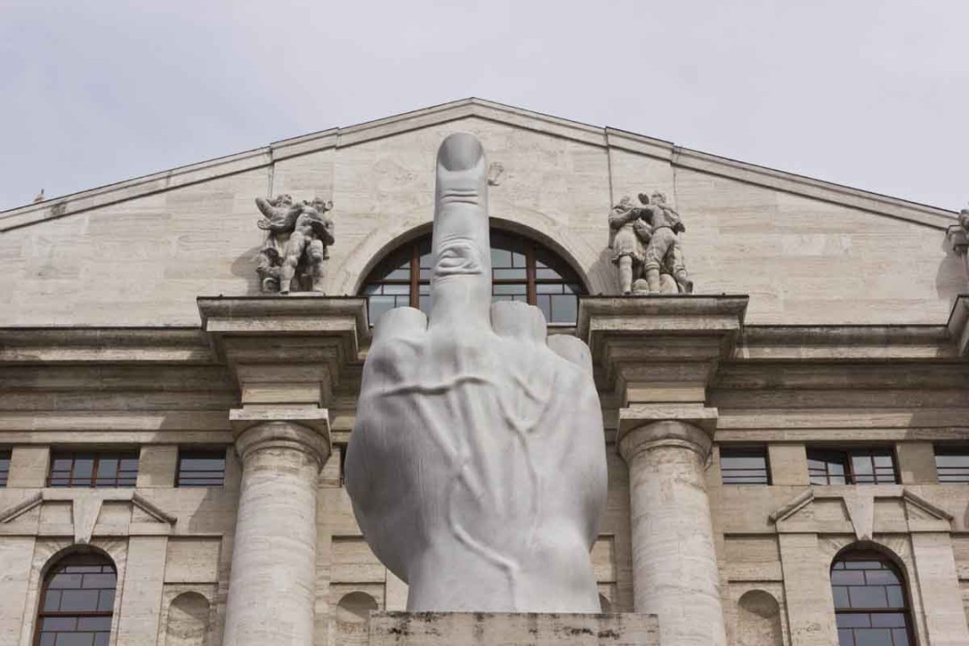 TROPPE MANI SULLA BORSA